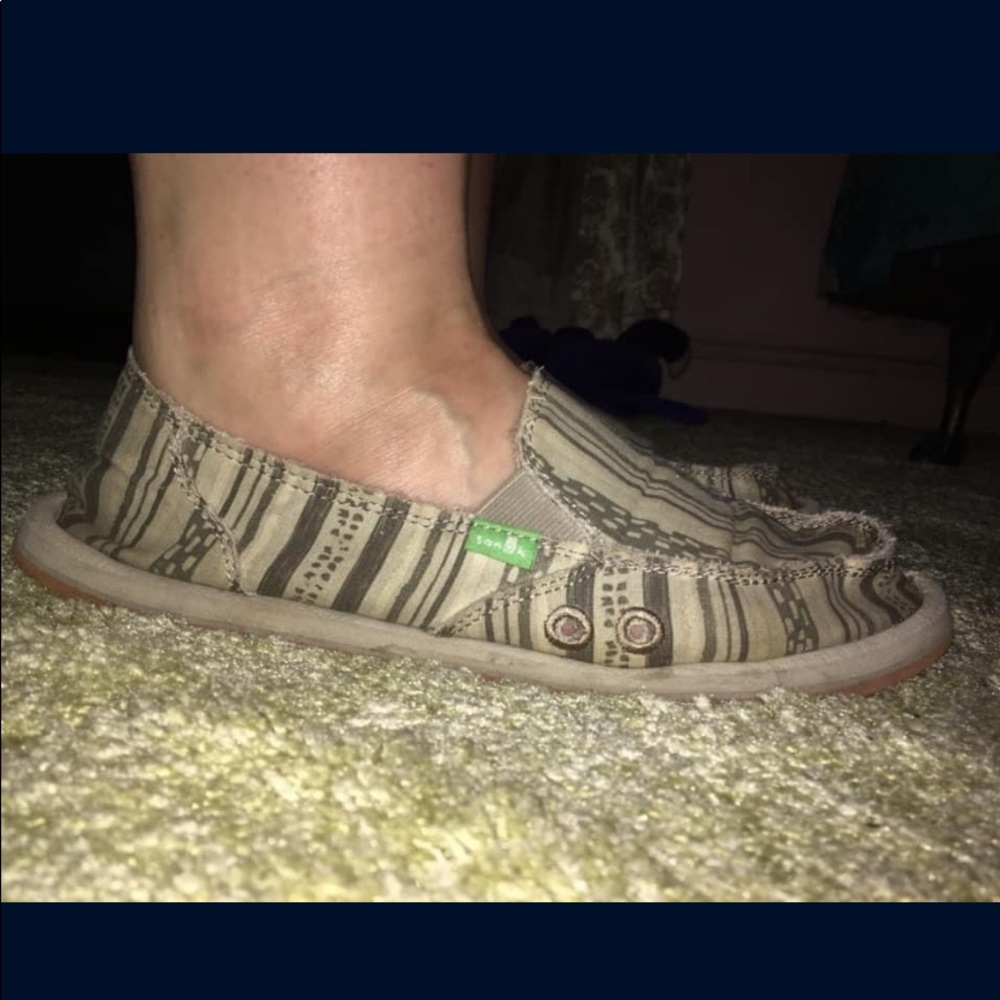 Sanuks :)